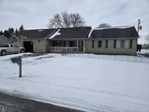 220 Clark, Yale, MI 48097