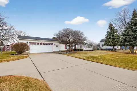 4085 2 Mile, Bay City, MI 48706