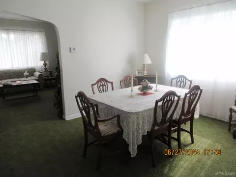 Dining - 605 Putnam, Wakefield, MI 49968 photo 5 of 6