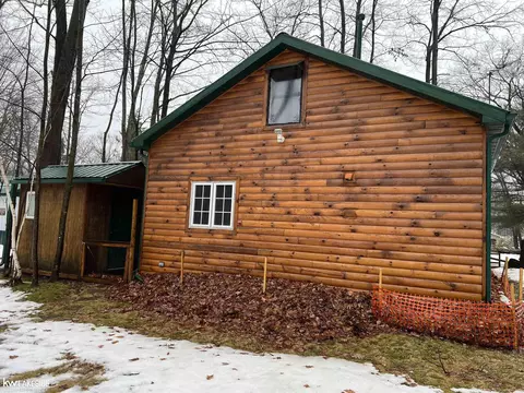 Exterior - 5293 Rose, Gladwin, MI 48624 photo 6 of 10