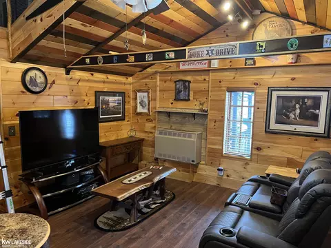 Living - 5293 Rose, Gladwin, MI 48624 photo 1 of 1
