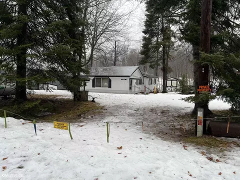 5289 Rose, Gladwin, MI 48624
