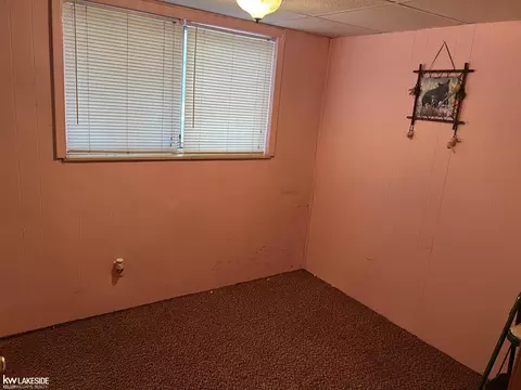 Bedroom - 5289 Rose, Gladwin, MI 48624 photo 2 of 2