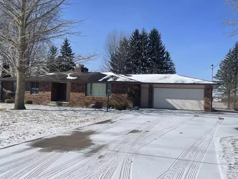 4405 Meadowbrook, Freeland, MI 48623