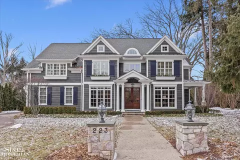 223 Cloverly, Grosse Pointe Farms, MI 48236