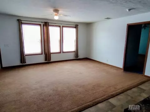 Living - 993 Easton, Gladwin, MI 48624 photo 3 of 3