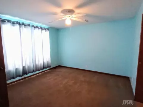 Bedroom - 993 Easton, Gladwin, MI 48624 photo 1 of 4