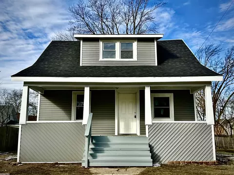 727 13th, Port Huron, MI 48060