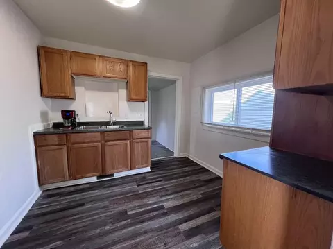 Kitchen - 5131 E Carpenter, Flint, MI 48506 photo 1 of 2