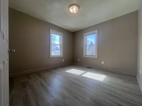 Bedroom - 5131 E Carpenter, Flint, MI 48506 photo 2 of 2