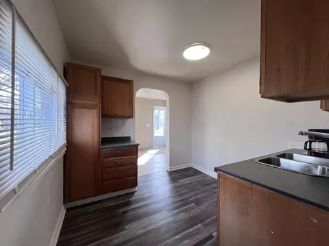 Kitchen - 5131 E Carpenter, Flint, MI 48506 photo 2 of 2