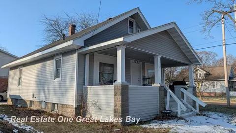 1523 W Genesee, Saginaw, MI 48602