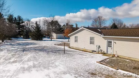 Exterior - 2829 Sutton, Adrian, MI 49221 photo 4 of 5
