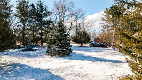 Exterior - 2829 Sutton, Adrian, MI 49221 photo 3 of 5