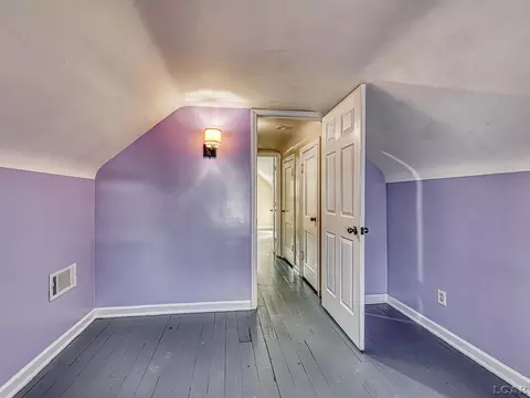 Bedroom - 404 Outer, Tecumseh, MI 49286 photo 3 of 7