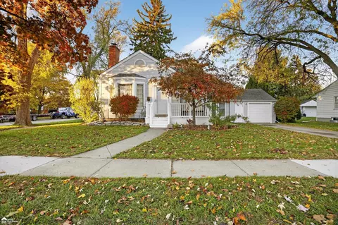 3320 W Genesee, Saginaw, MI 48602