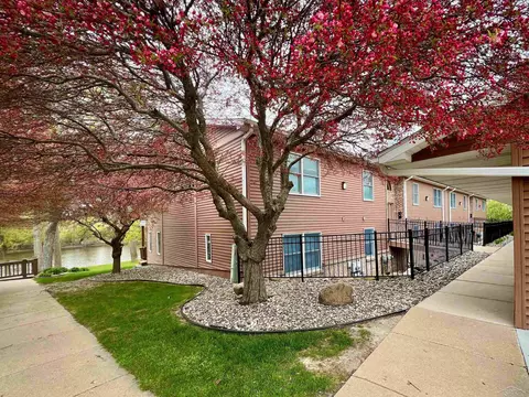 8233 Midland, Freeland, MI 48623