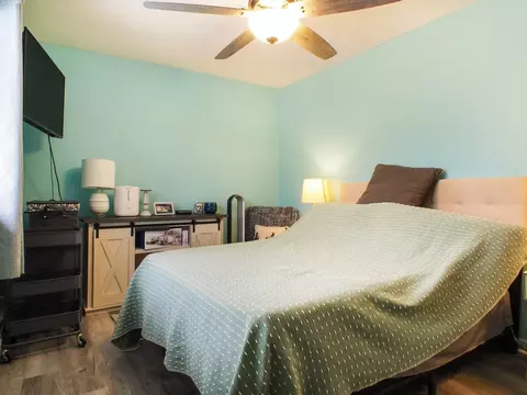 Bedroom - 859 Amber, Bad Axe, MI 48413 photo 2 of 5