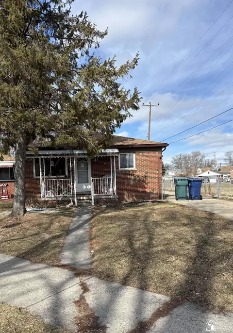 942 Farnham, Lincoln Park, MI 48146