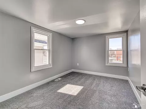 Bedroom - 465 Riverview, Monroe, MI 48162 photo 3 of 6