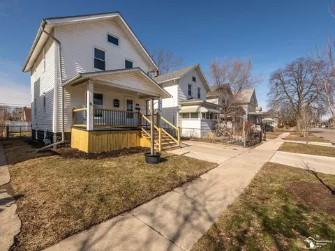 Exterior - 465 Riverview, Monroe, MI 48162 photo 4 of 9