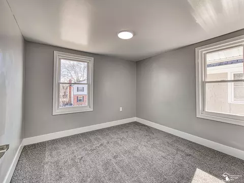 Bedroom - 465 Riverview, Monroe, MI 48162 photo 5 of 6