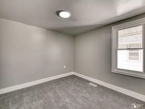 Bedroom - 465 Riverview, Monroe, MI 48162 photo 1 of 6