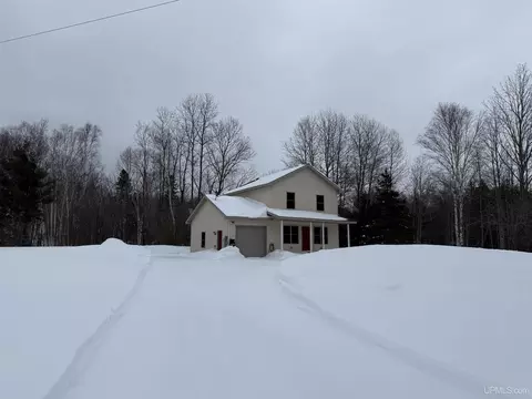 2121 Jasberg, Hancock, MI 49930