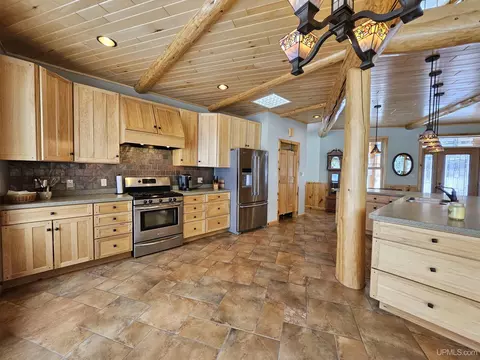 Kitchen - 7921 State Hwy M26, Eagle Harbor, MI 49950 photo 7 of 8