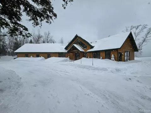 Exterior - 7921 State Hwy M26, Eagle Harbor, MI 49950 photo 3 of 7