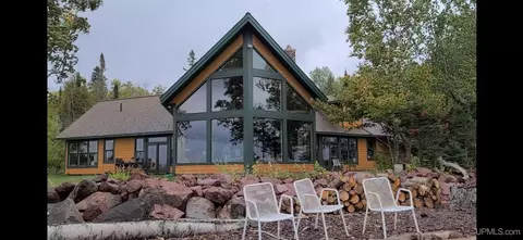 7921 State Hwy M26, Eagle Harbor, MI 49950