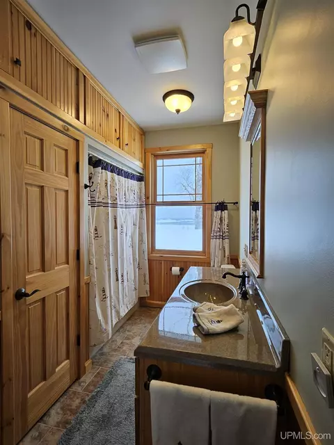 Bath - 7921 State Hwy M26, Eagle Harbor, MI 49950 photo 6 of 7