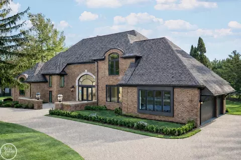 4585 Kiftsgate, Bloomfield Hills, MI 48302