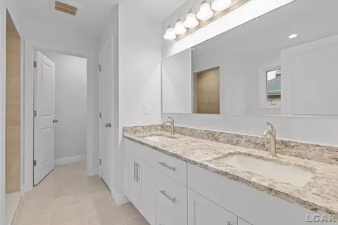 Bath - 2577 Mulligan, Jackson, MI 49203 photo 1 of 5