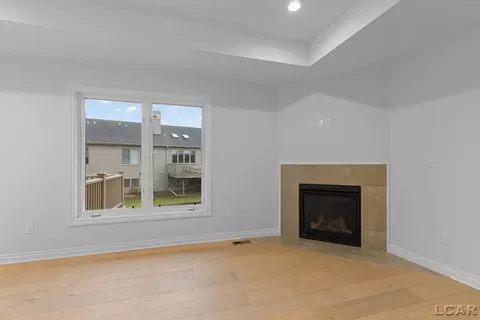 Living - 2577 Mulligan, Jackson, MI 49203 photo 6 of 6