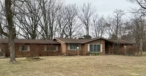 5531 Sugarbush, Flint, MI 48532
