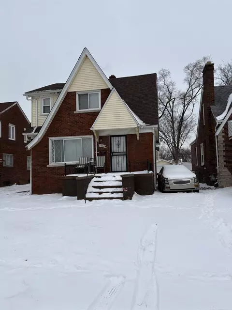 9268 Sorrento, Detroit, MI 48228