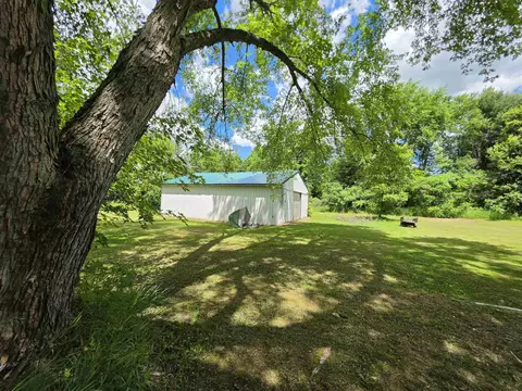 1058 1062 Wild Cherry, Gladwin, MI 48624 photo 11
