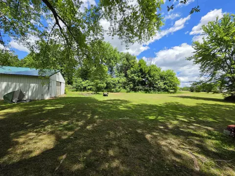 1058 1062 Wild Cherry, Gladwin, MI 48624 photo 10