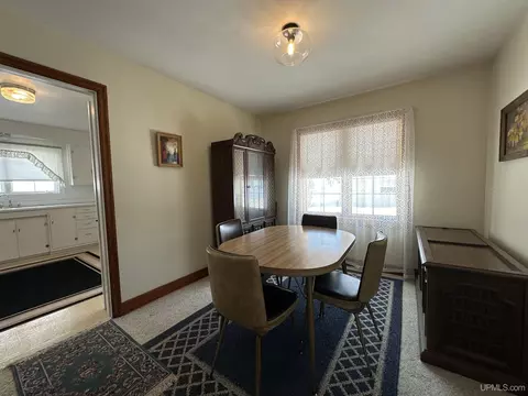 Dining - 1208 Anderson, Wakefield, MI 49968 photo 1 of 2