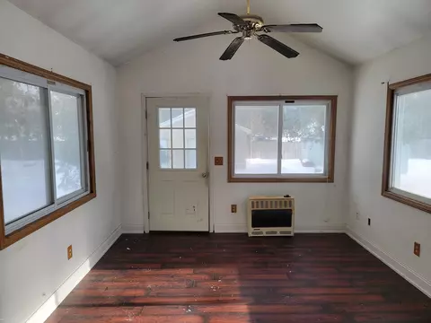 Living - 238 Buffalo, Bad Axe, MI 48413 photo 3 of 3