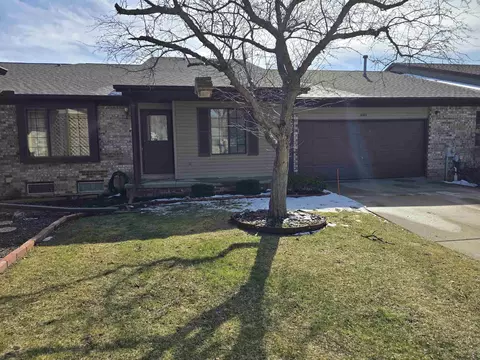 5023 Sandalwood, Grand Blanc, MI 48439