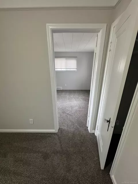 Entry Way - 22046 Cushing, Eastpointe, MI 48021 photo 2 of 2