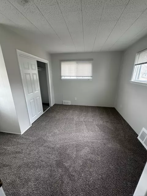 Bedroom - 22046 Cushing, Eastpointe, MI 48021 photo 3 of 4
