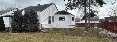 Exterior - 22046 Cushing, Eastpointe, MI 48021 photo 2 of 3