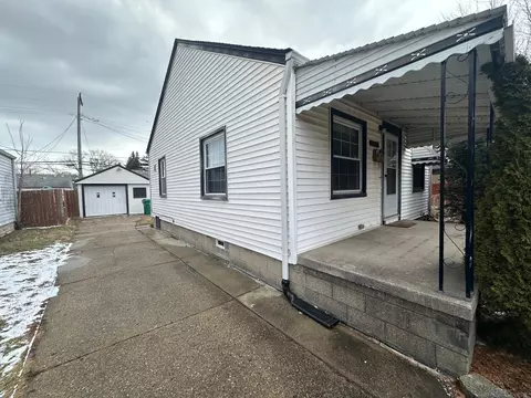 Exterior - 22046 Cushing, Eastpointe, MI 48021 photo 3 of 3