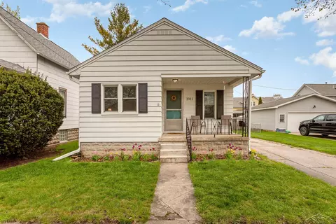 1911 15th, Bay City, MI 48708