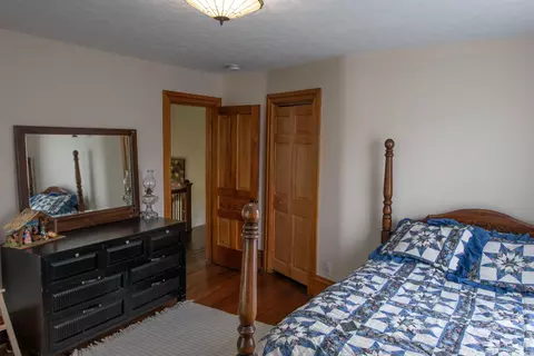 Bedroom - 205 S Dettman, Jackson, MI 49203 photo 2 of 7