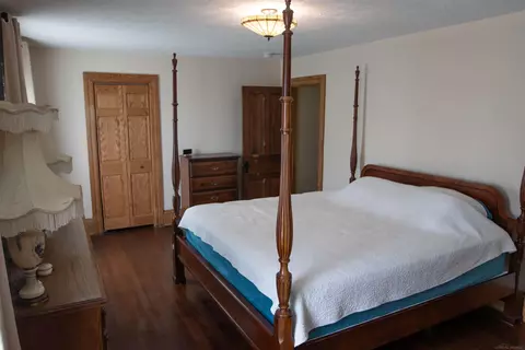 Bedroom - 205 S Dettman, Jackson, MI 49203 photo 5 of 7