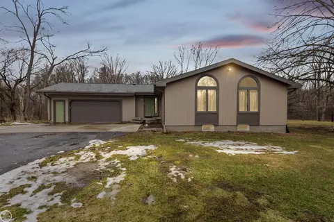 2710 Evergreen, Port Huron, MI 48060